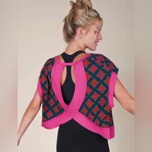 Natural Life Cut it Out Floral Cotton Tee Pink Blue Activewear Loungewear M NWT